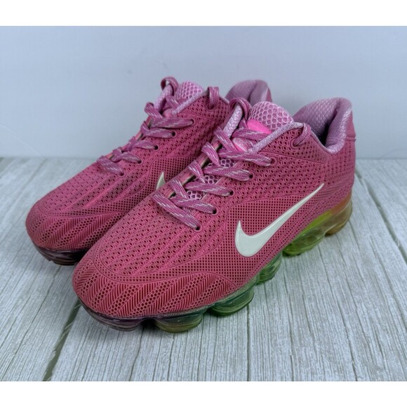 NIKE VAPORMAX AIRMAX PINK Women’s Size 8 BeTrue Rainbow Sole 849558 012 **READ** - Picture 3 of 9